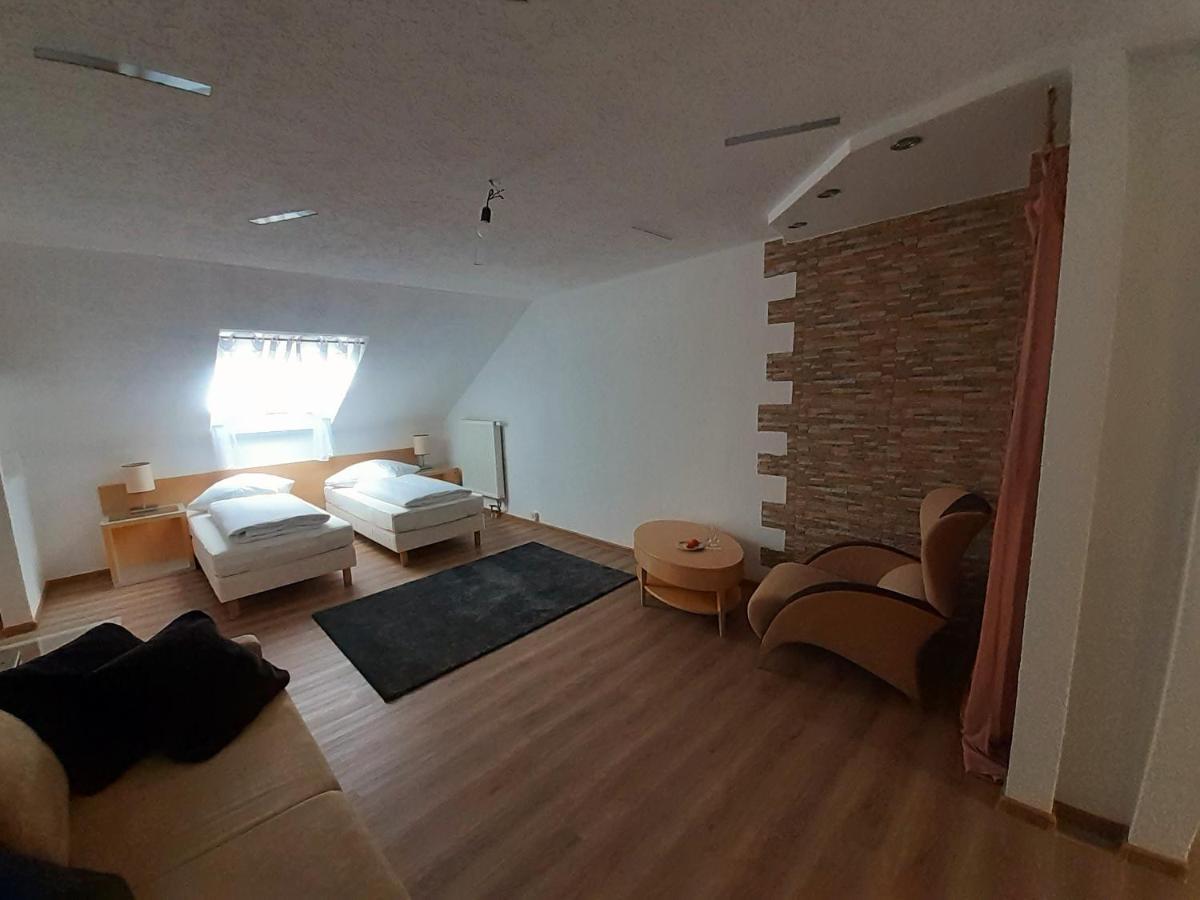 Apartment City Metzingen Reutlingen Buitenkant foto